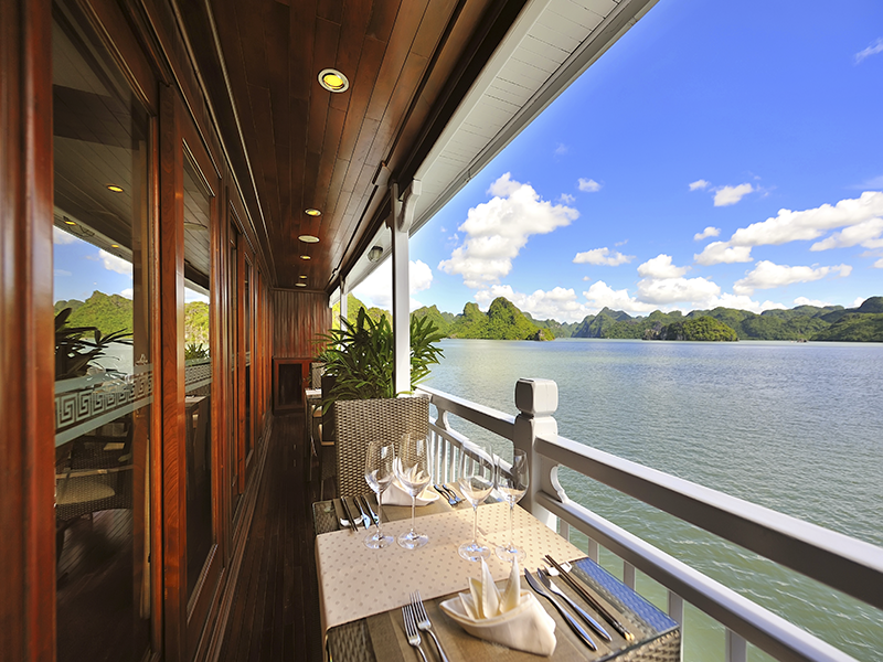 Paradise Peak Cruise Ha long Bay