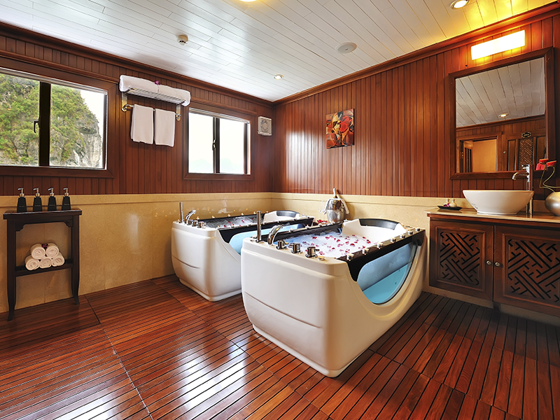 Paradise Peak Cruise Ha long Bay