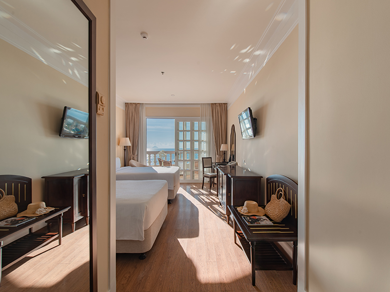 Sunrise Nha Trang Beach Hotel & Spa