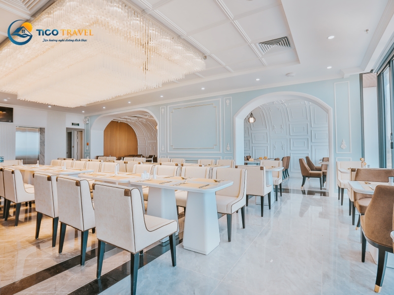 La Vague Hotel