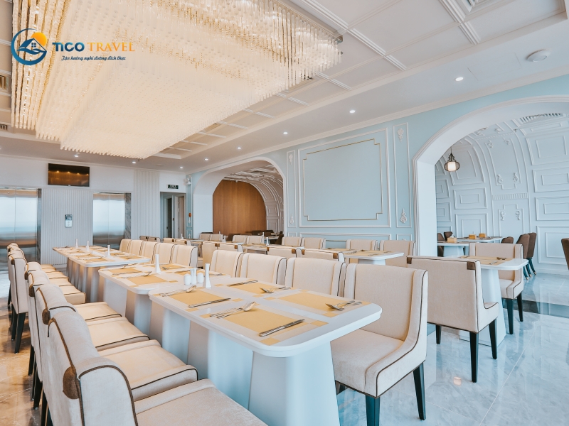 La Vague Hotel