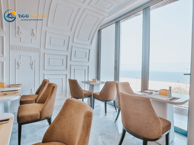 La Vague Hotel