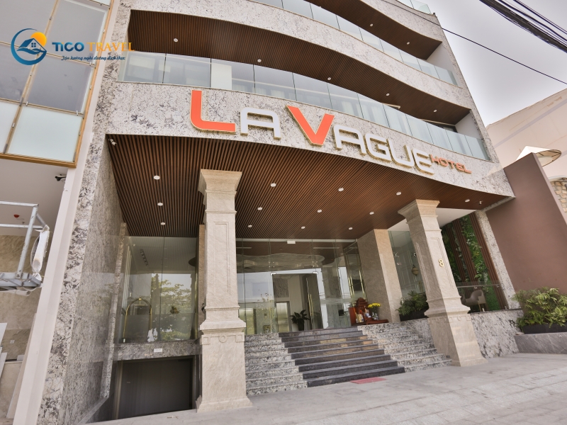La Vague Hotel