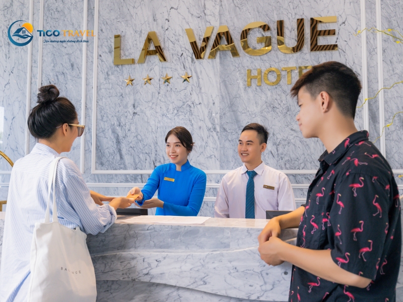 La Vague Hotel