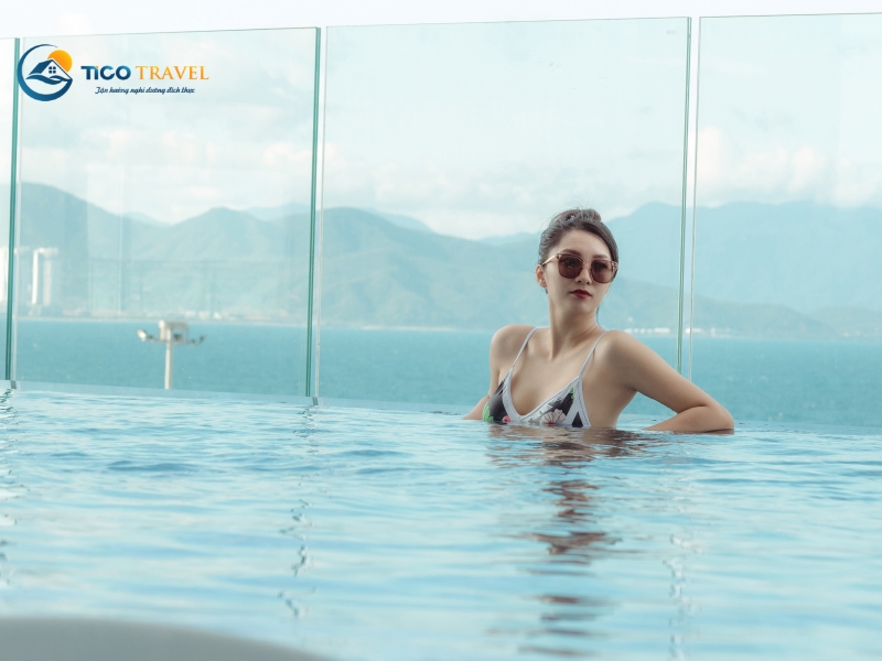 La Vague Hotel