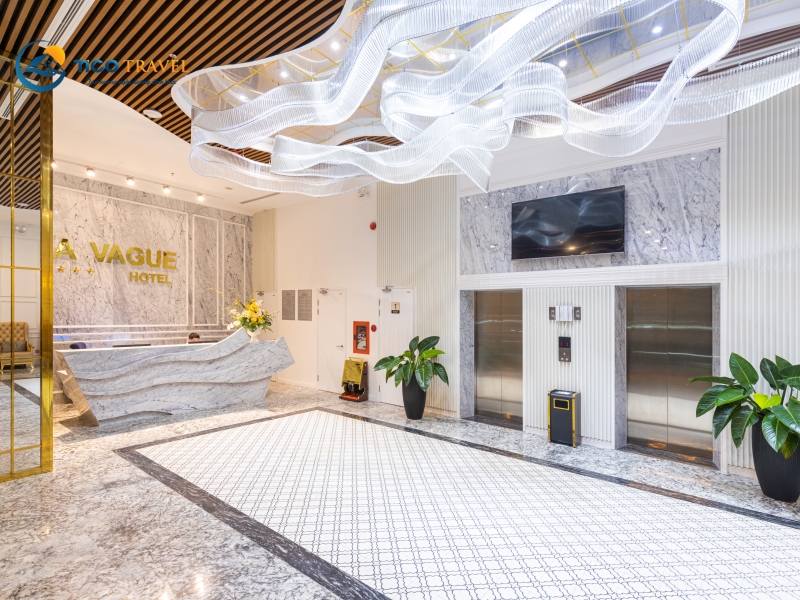 La Vague Hotel