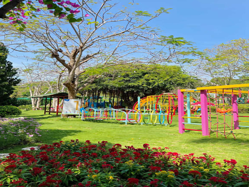 Carmelina Beach Resort