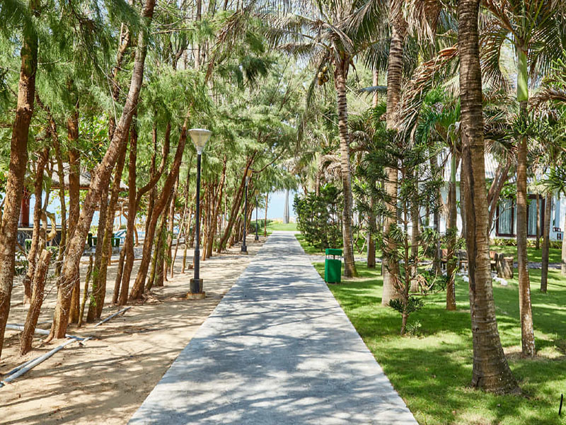 Carmelina Beach Resort