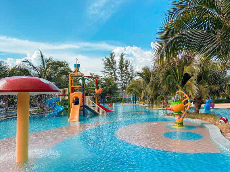 Carmelina Beach Resort