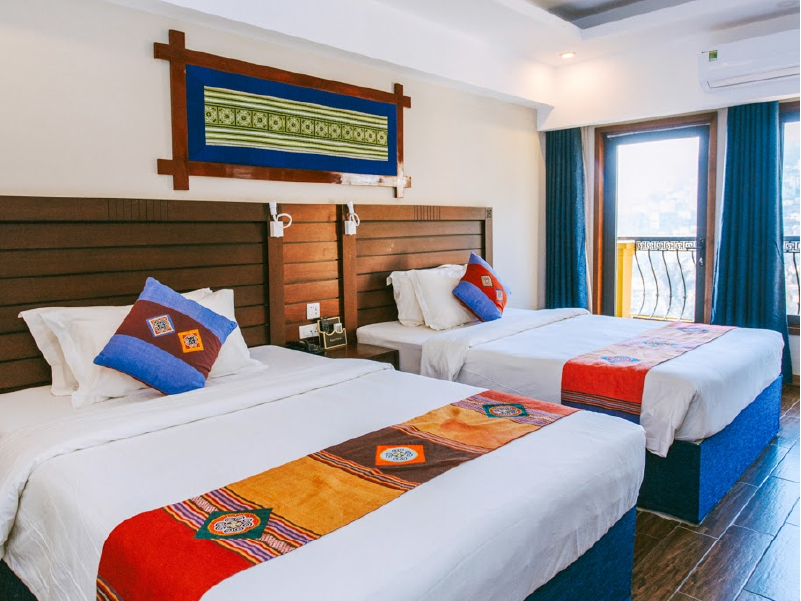 Khách sạn Charm Sapa