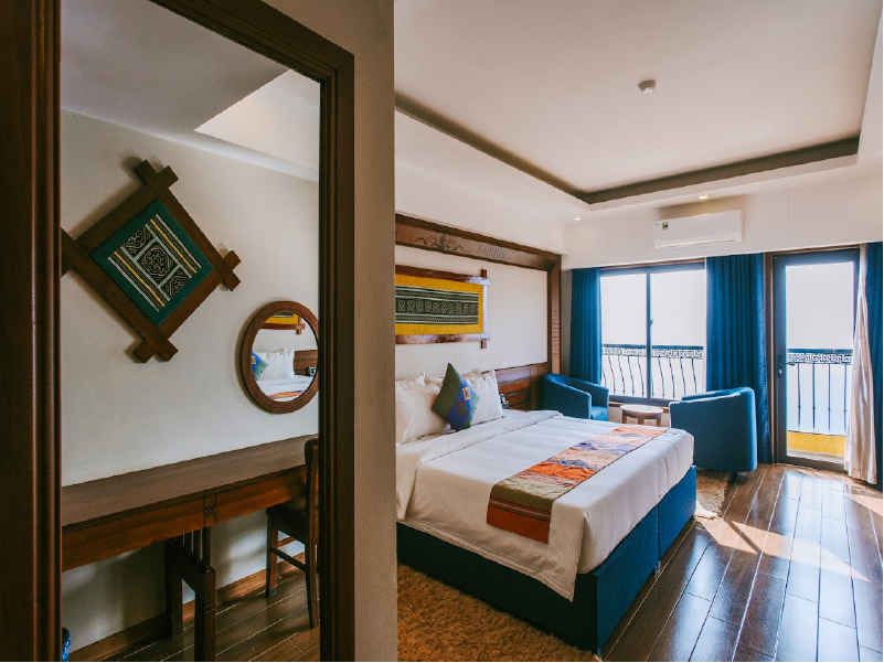 Khách sạn Charm Sapa