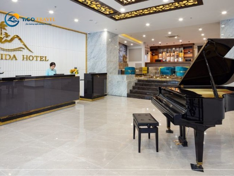 Khách sạn Florida Nha Trang