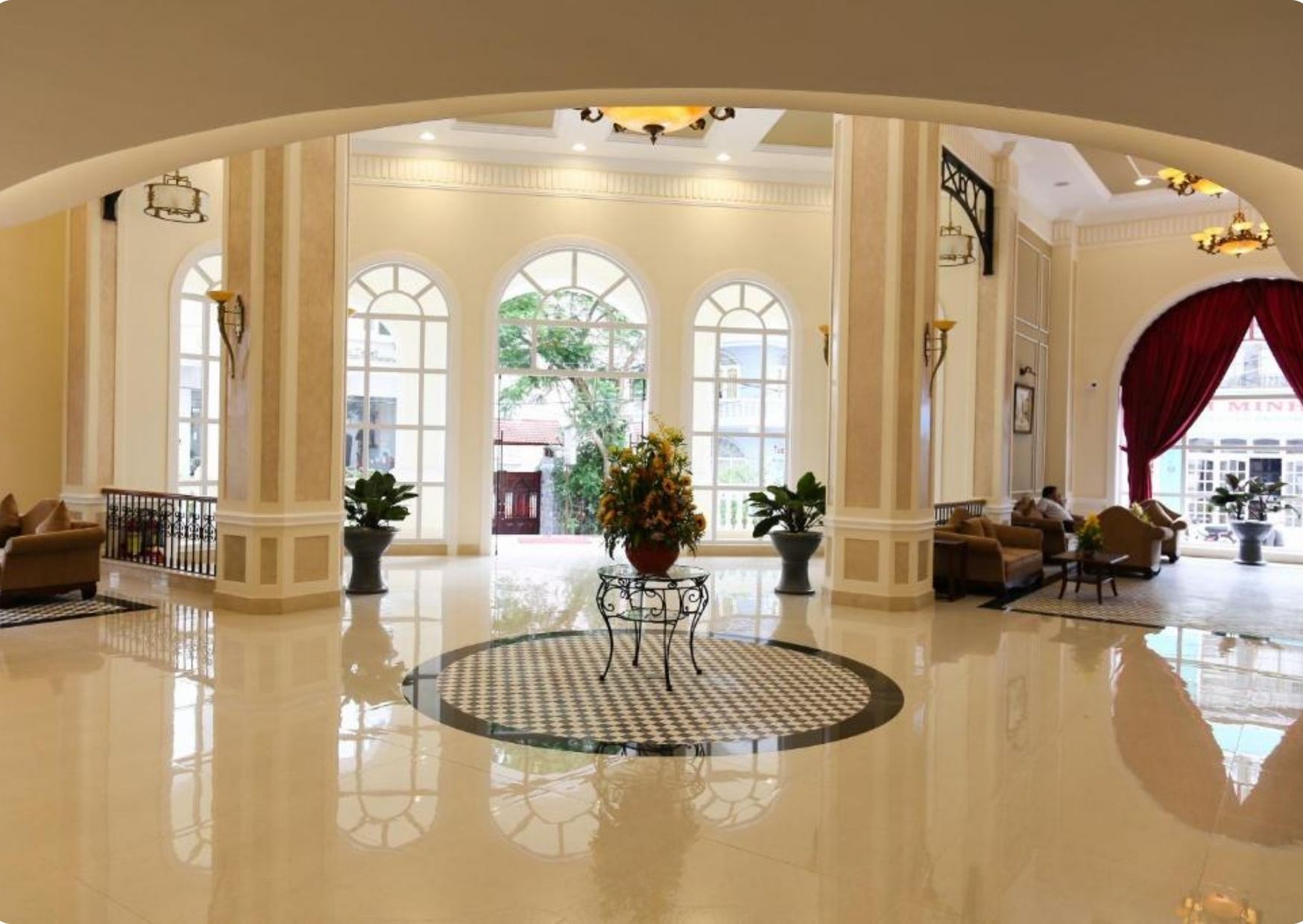 Iris Hotel Đà Lạt