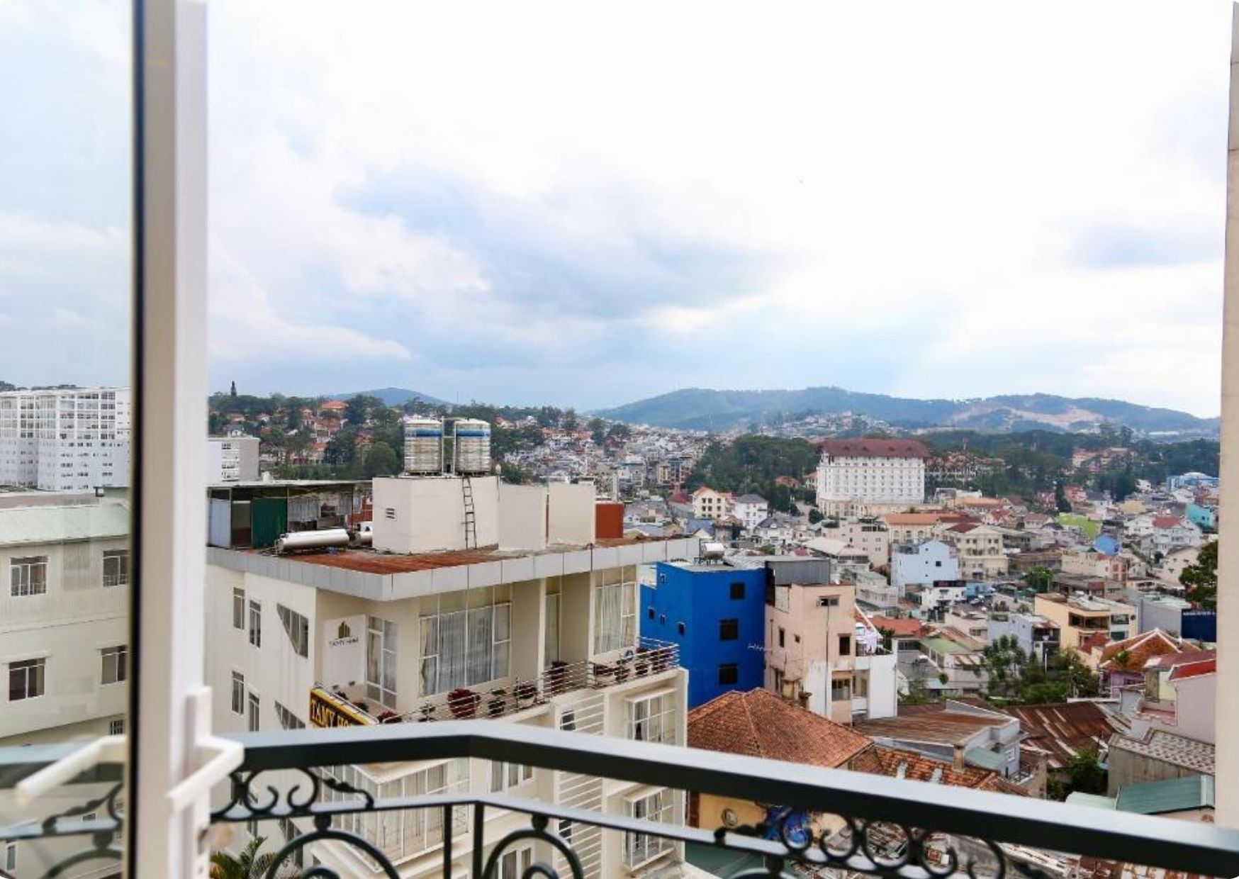 Iris Hotel Đà Lạt