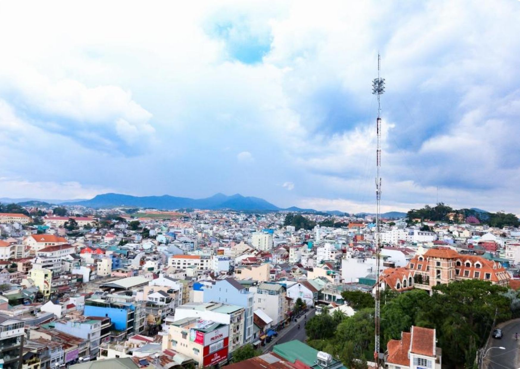 Iris Hotel Đà Lạt