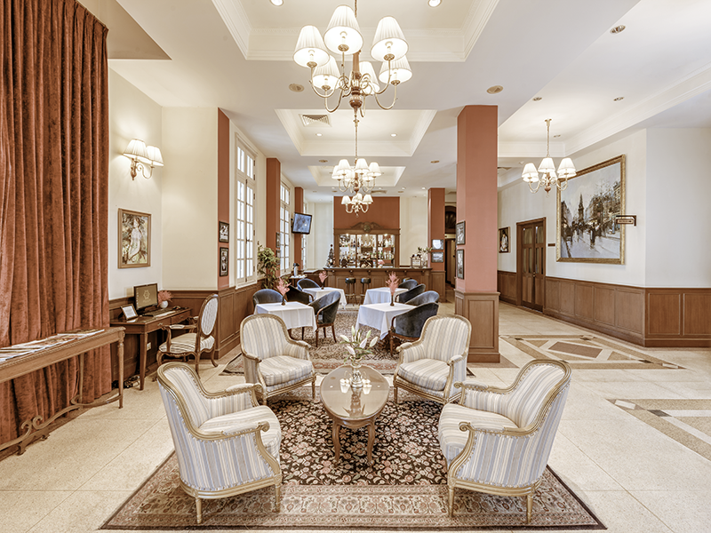 DuParc Hotel Dalat