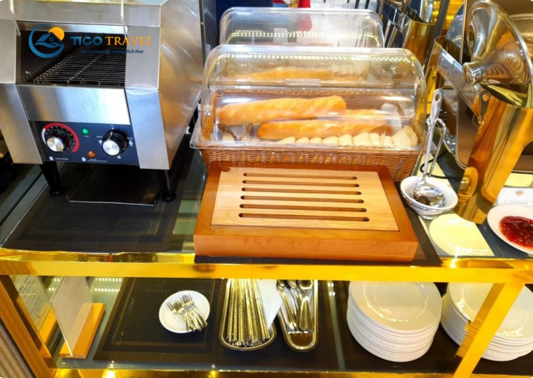 Tiffany Hotel & Restaurant