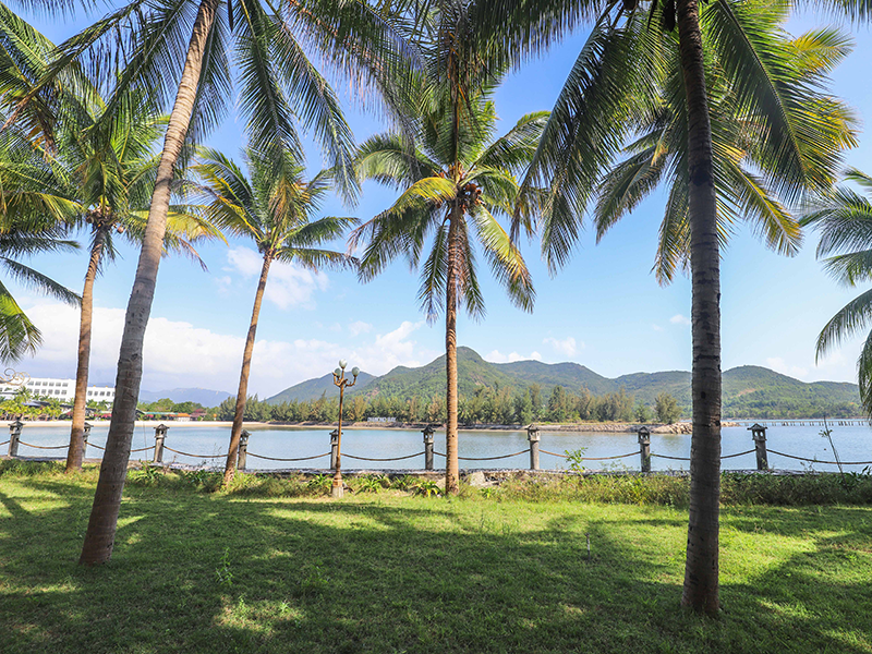 Diamond Bay Resort & Spa Nha Trang