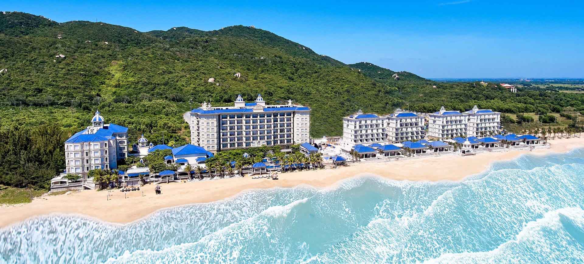 Quy mô của Lan Rung Beach Resort rộng lớn và trải dài 