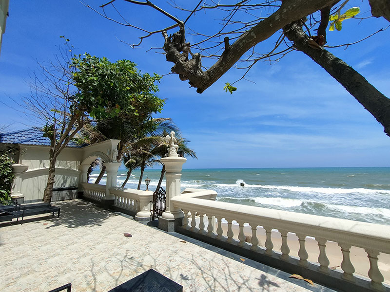 Lan Rung Beach Resort