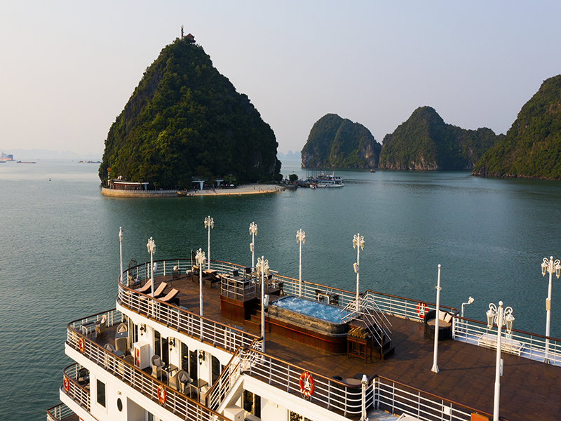 Paradise Grand Cruise