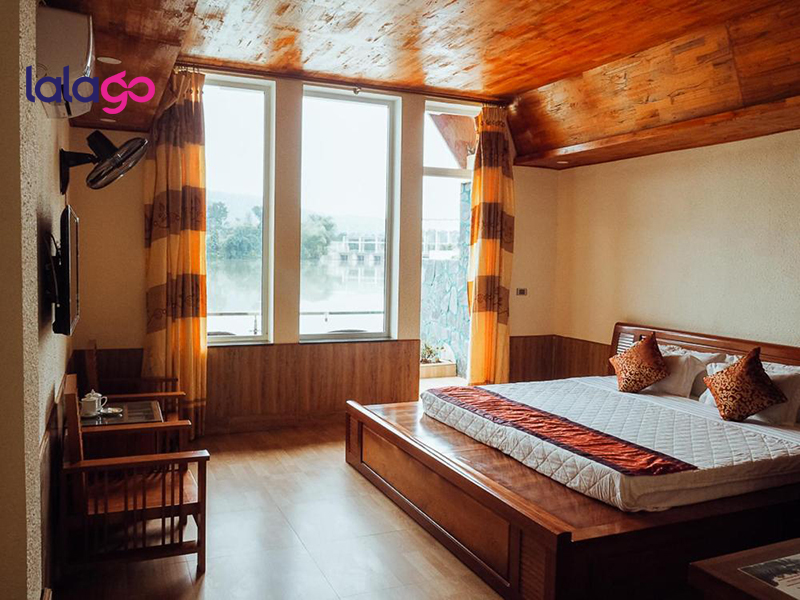 Khách sạn Flamingo Đại Hải