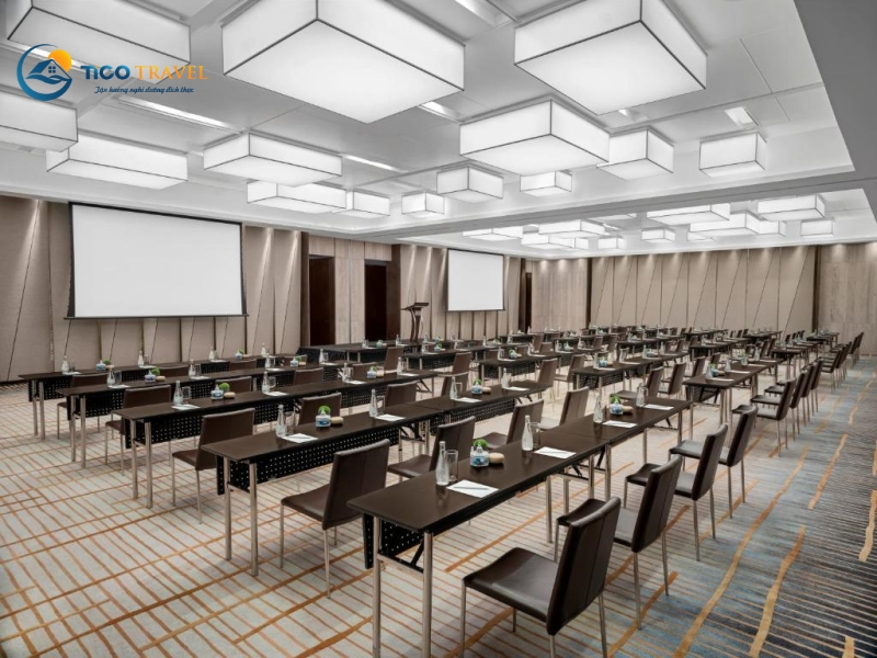 New World Hotel