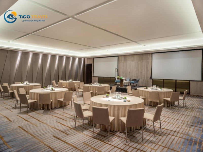 New World Hotel