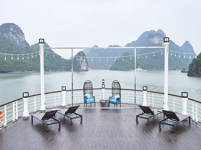 Paradise Grand Cruise