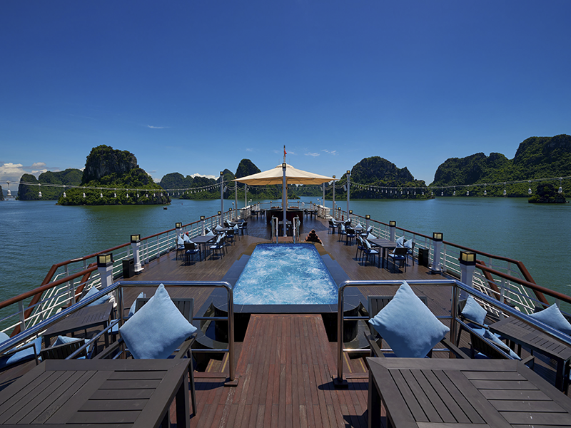 Paradise Grand Cruise