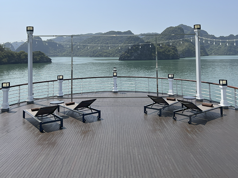 Paradise Grand Cruise