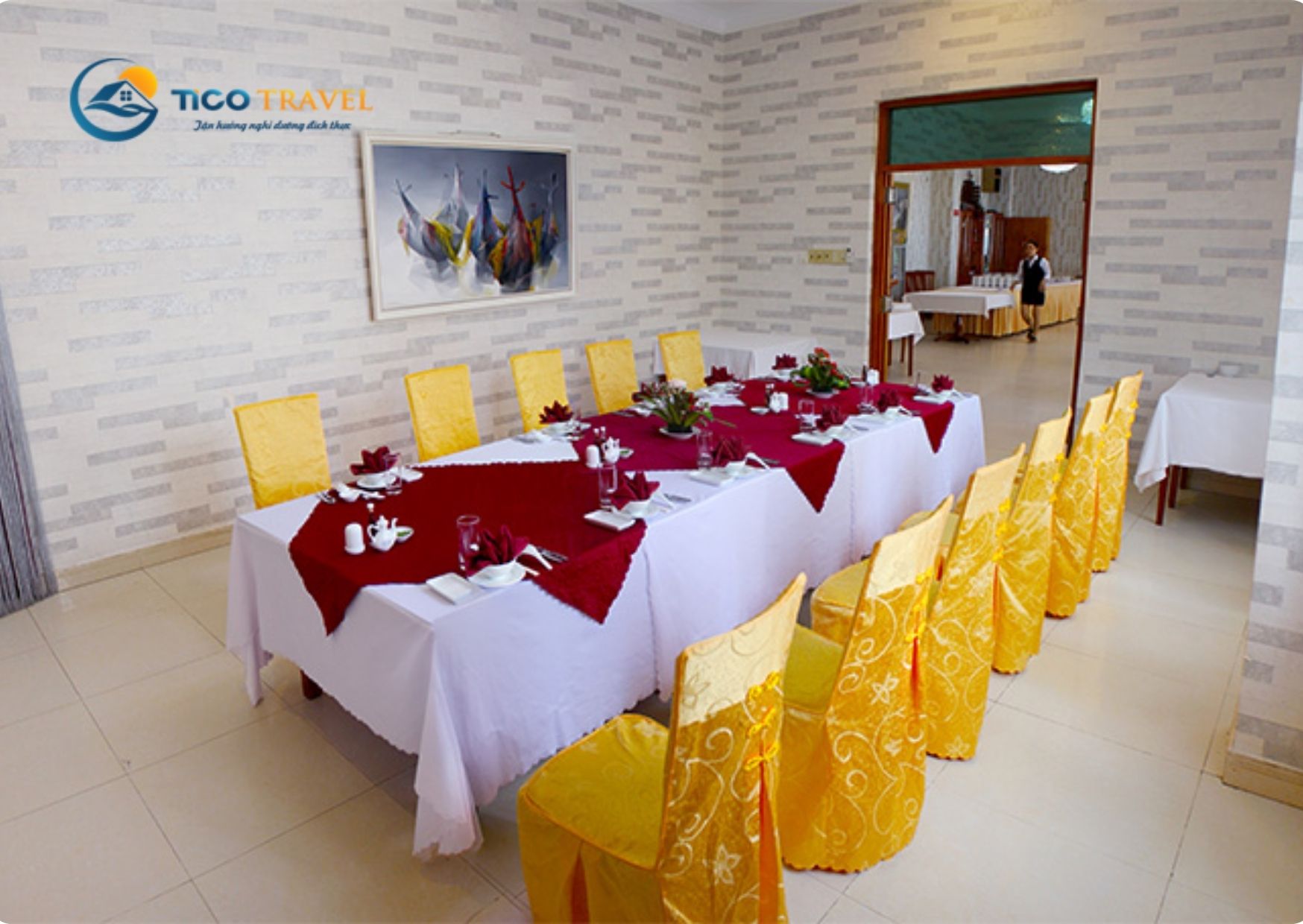Khách sạn Đồi Dương