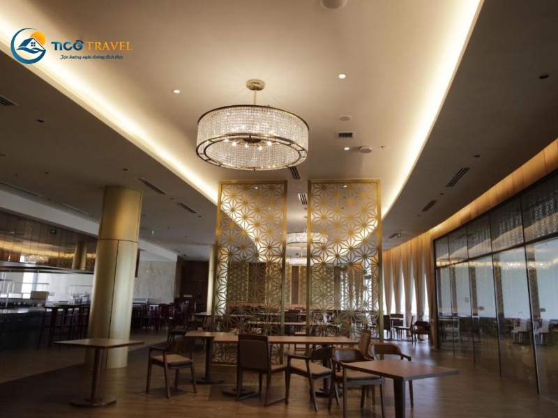 Wyndham Cam Ranh Grand Paradise KN Hotel