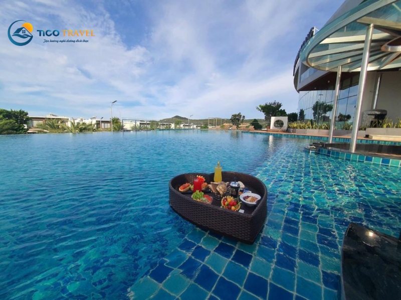 Wyndham Cam Ranh Grand Paradise KN Hotel