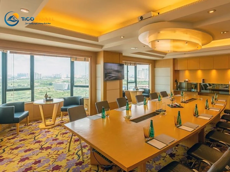 Renaissance Riverside Sài Gòn