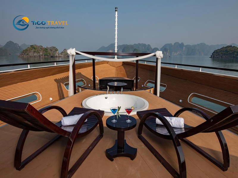 Scarlet Pearl Cruise
