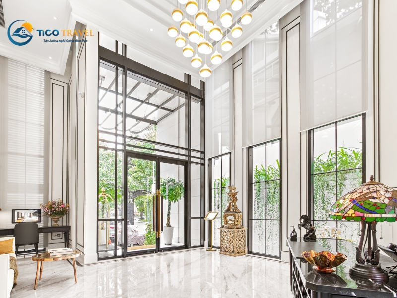 Bach Suites Saigon
