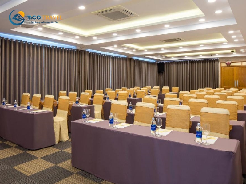 Sen Việt Hotel