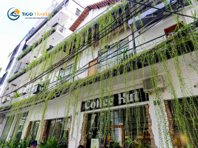Leaf Signature Hotel