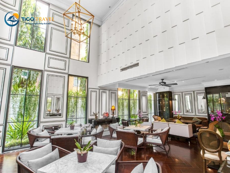 Bach Suites Saigon