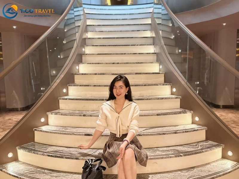 Du thuyền Essence Grand