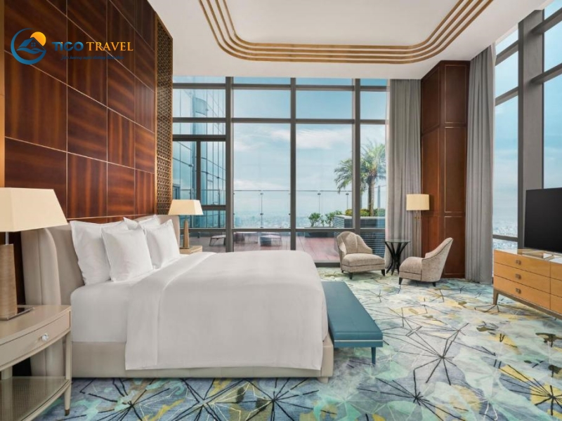 Vinpearl Landmark 81, Autograph Collection