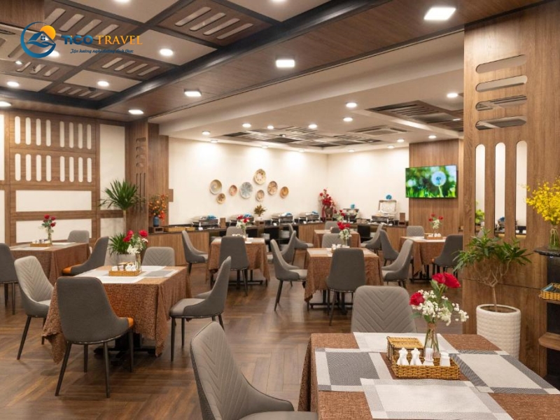 Sen Việt Hotel