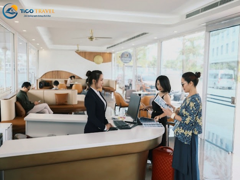 Du thuyền Essence Grand