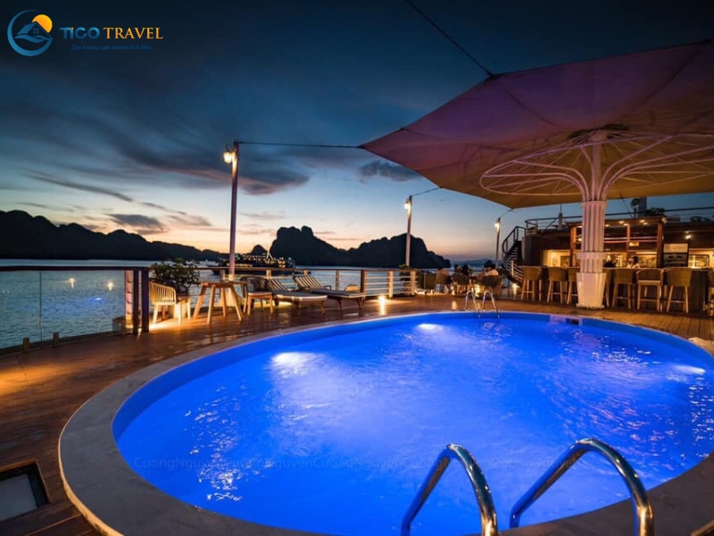 Heritage Cruises Lan Ha Bay
