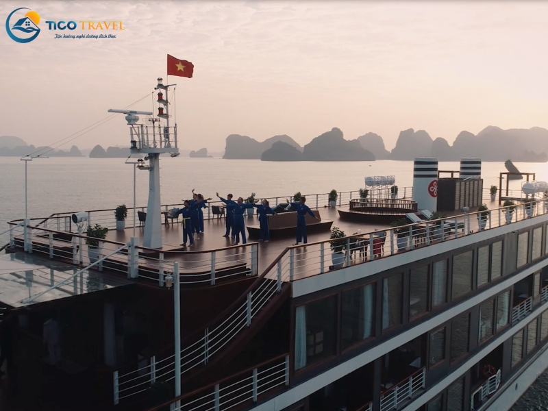 Heritage Cruises Lan Ha Bay
