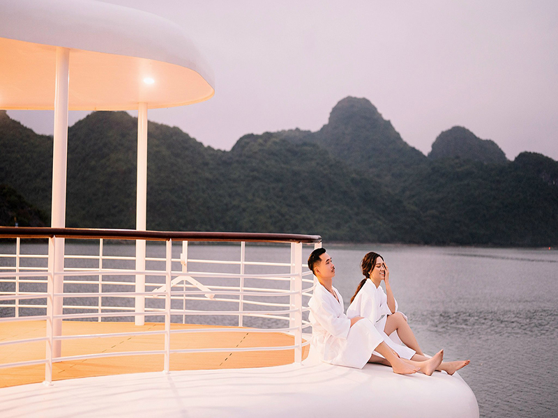 Halong Capella Cruise