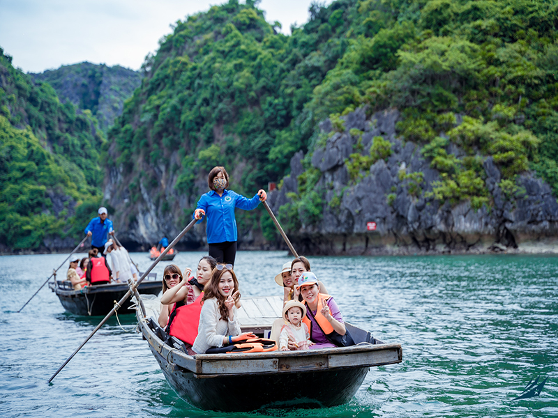 Halong Capella Cruise