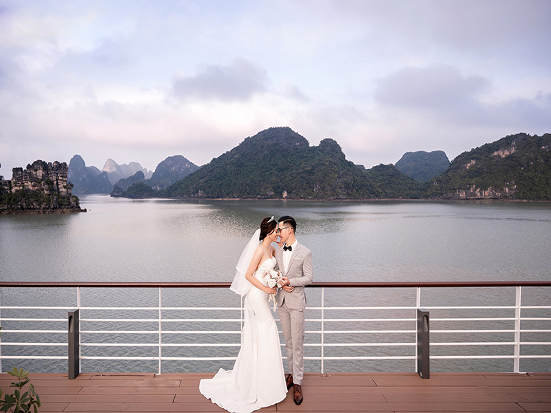 Halong Capella Cruise