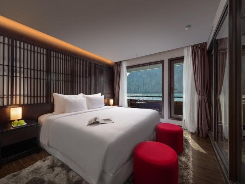 Hạng phòng Suite Silver Pearl trên du thuyền Scarlet Pearl